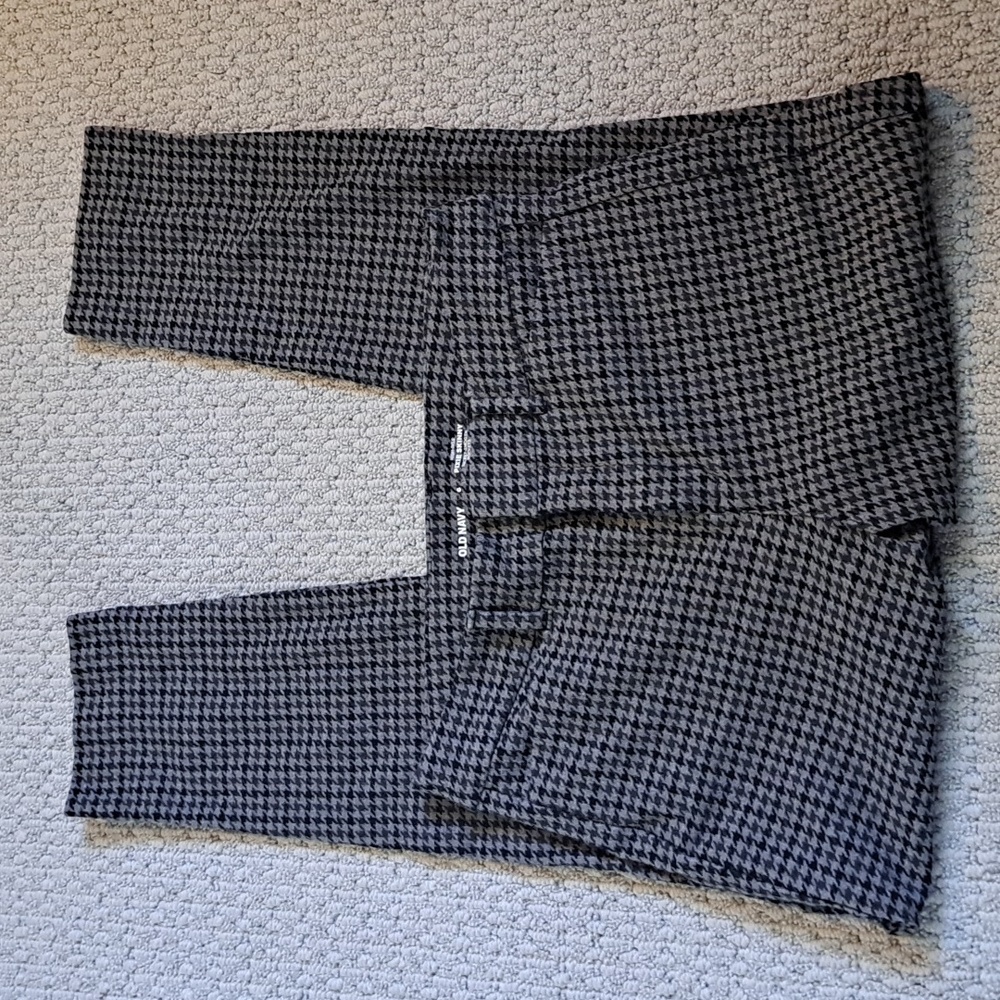 Old navy pants